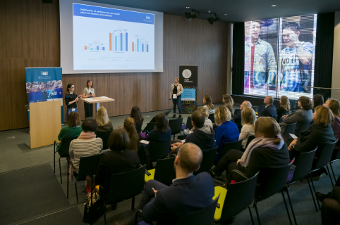 Email, our daily lifesaver: real friend or hidden enemy?