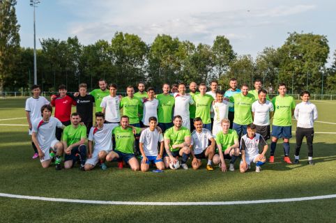 Charity football match between Raiffeisen and La Croix-Rouge
